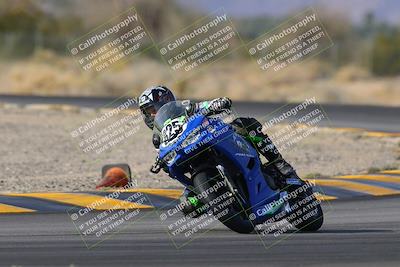 media/Dec-17-2022-SoCal Trackdays (Sat) [[224abd9271]]/Turn 7 Set 1 (1125am)/